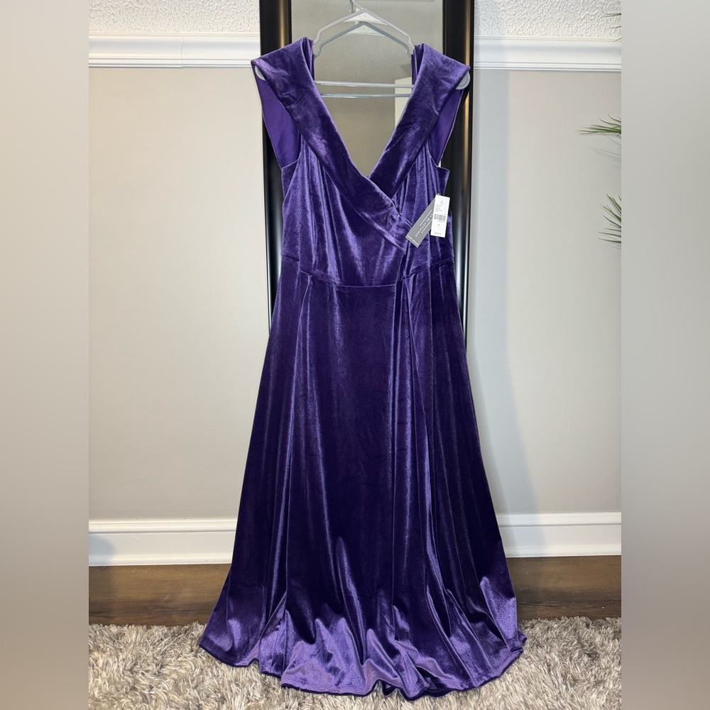 Lane Bryant Plus Size Purple Velvet Off Shoulder Midi Dress Size 22 NWT